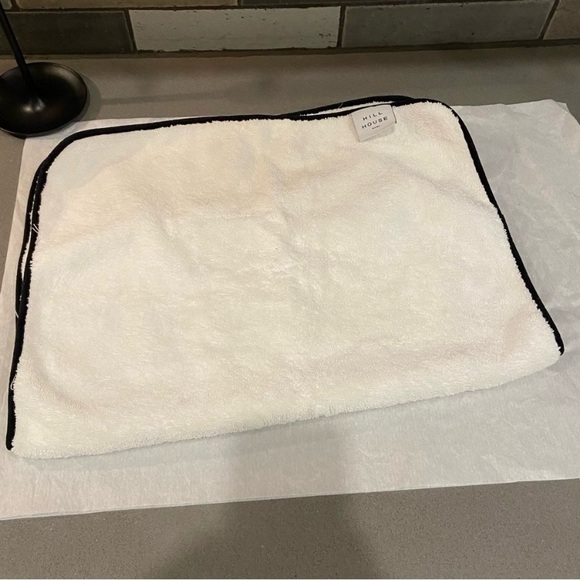 Hill House Home - Set of 8 - Marella Towels Handx4+Washclothx4 White wBlackTrim - Picture 10 of 12